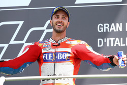 Podium : le vainqueur Andrea Dovizioso, Ducati Team