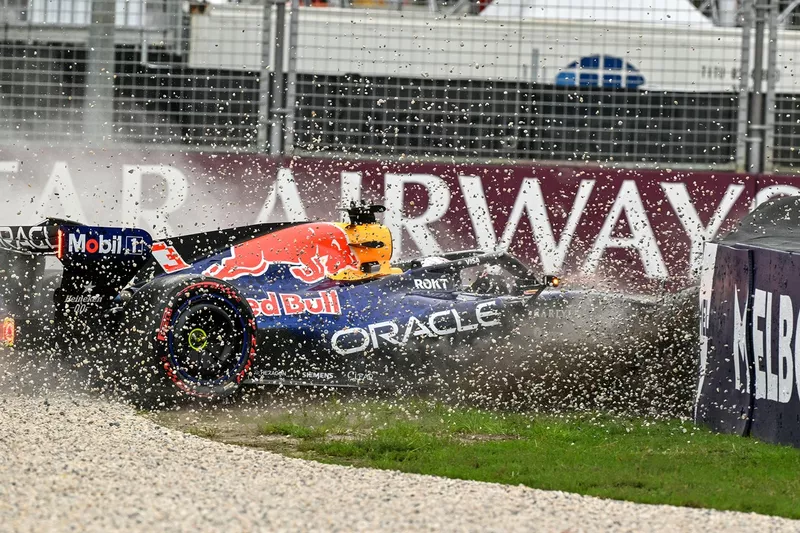 Max Verstappen, accident Red Bull Racing