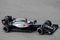 Jenson Button, McLaren MP4-31