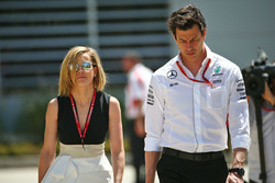 Toto Wolff mit Ehefrau Susie Wolff