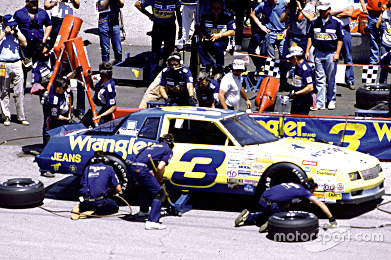 Dale Earnhardt 1986