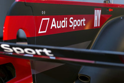 Audi R18 2016 livery
