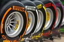 Pirelli show tyres