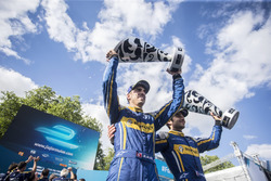 Sebastien Buemi, Renault e.Dams and Nicolas Prost, Renault e.Dams celebrate on the podium