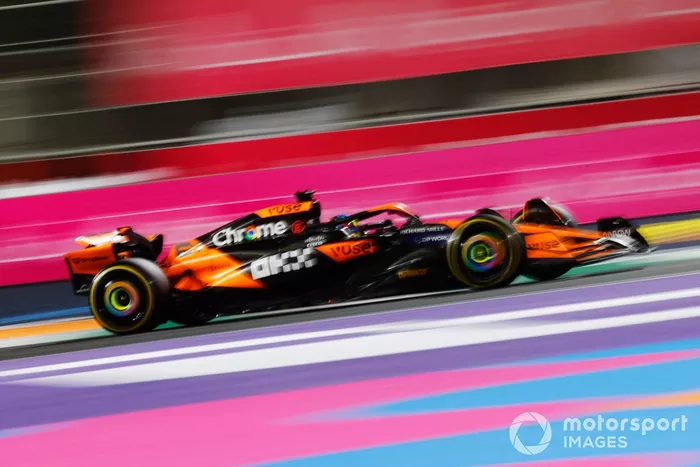 Oscar Piastri, McLaren MCL38