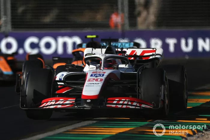 Kevin Magnussen, Haas VF-22
