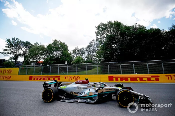 Lewis Hamilton, Mercedes W13
