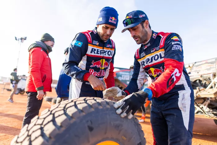 #Toyota Gazoo Racing n°203 : Lucas Moraes, Armand Monleon