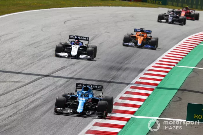 Fernando Alonso, Alpine A521, George Russell, Williams FW43B, Daniel Ricciardo, McLaren MCL35M
