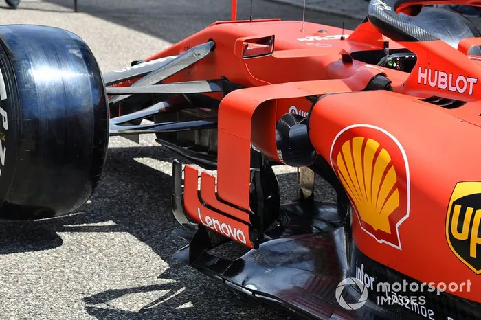 Ferrari SF90: Luftleitbleche