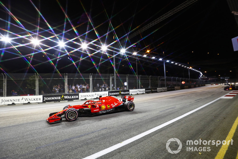 GP Singapura: Strategi pit buat Vettel tersalip Verstappen
