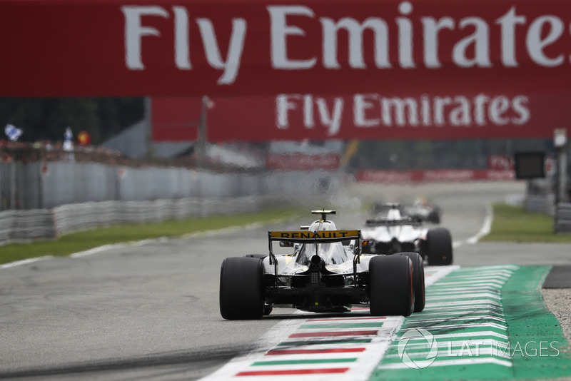 Carlos Sainz Jr., Renault Sport F1 Team R.S. 18