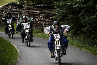 Participants à l'Alpenbrevet