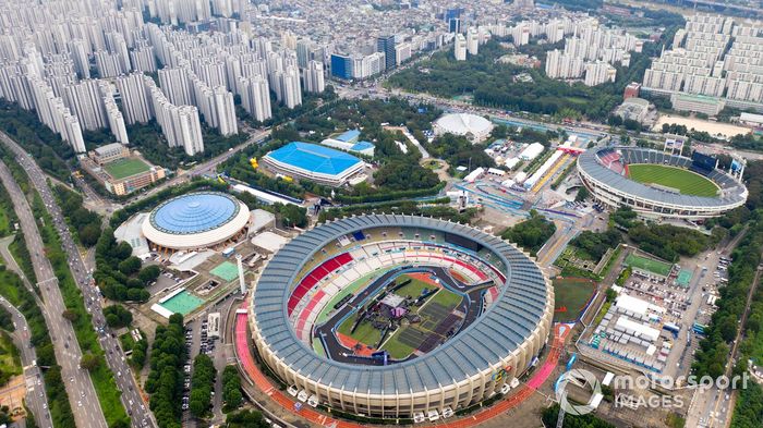Vista aérea del circuito de la Fórmula E en Seúl dentro del Estadio Deportivo de Jamsil