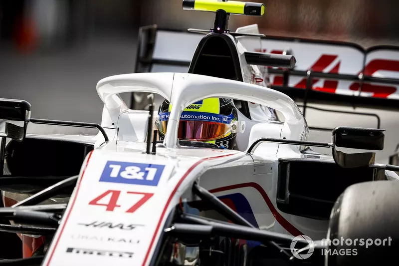 Mick Schumacher, Haas VF-21 