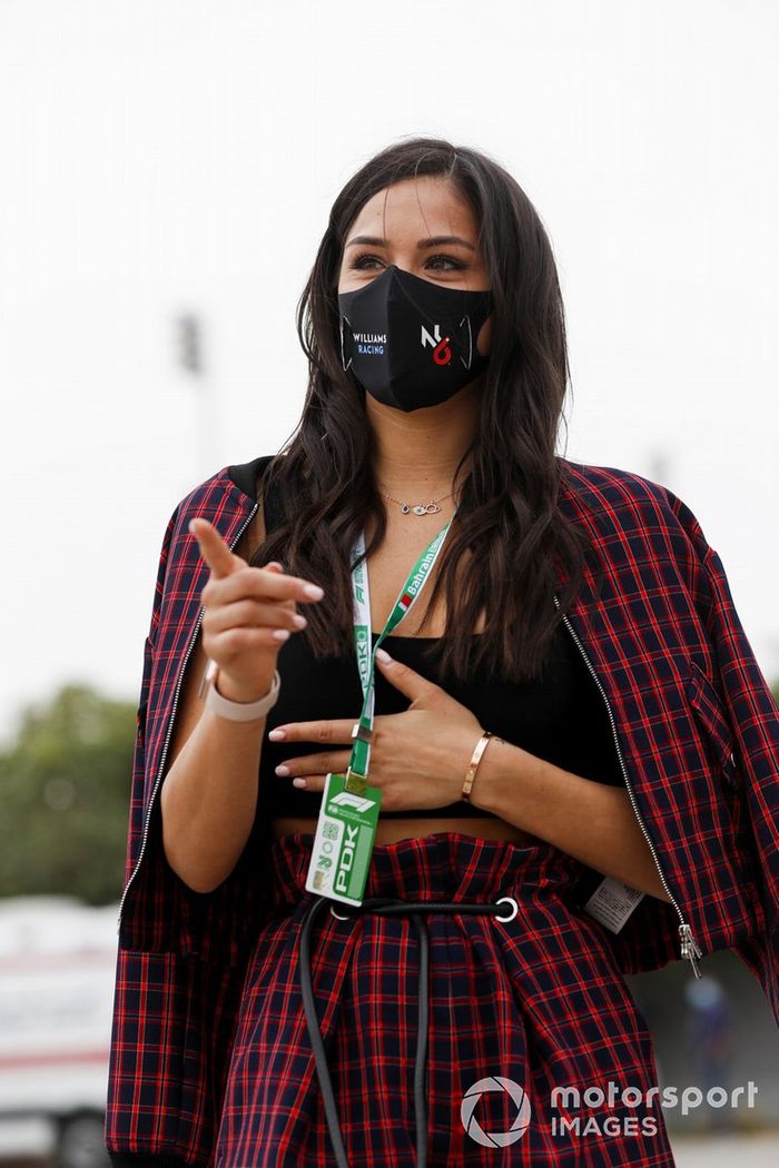 Sandra Dziwiszek, la novia de Nicholas Latifi, Williams Racing 