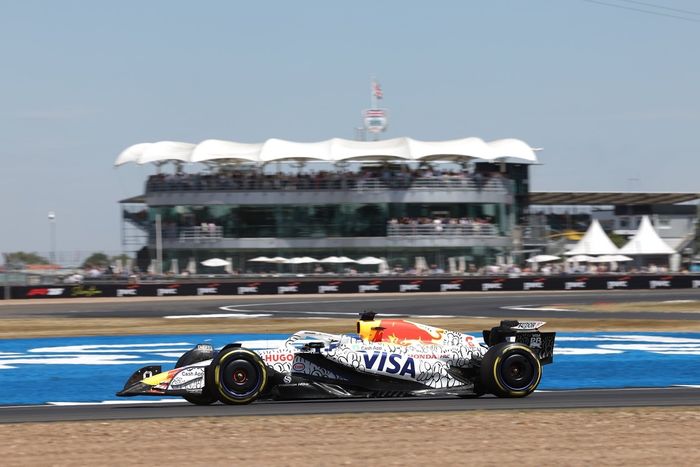 Isack Hadjar, Equipo Racing Bulls