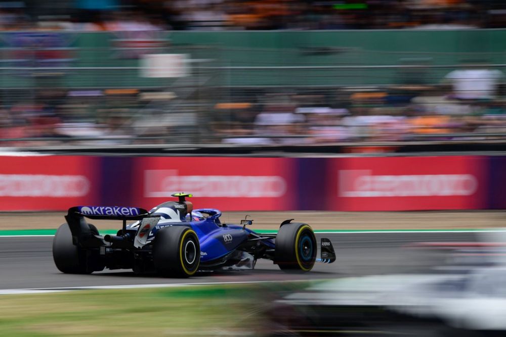 Logan Sargeant, Williams W45