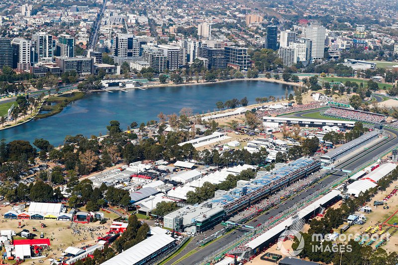 Valtteri Bottas, Mercedes AMG W10, Lewis Hamilton, Mercedes AMG F1 W10
