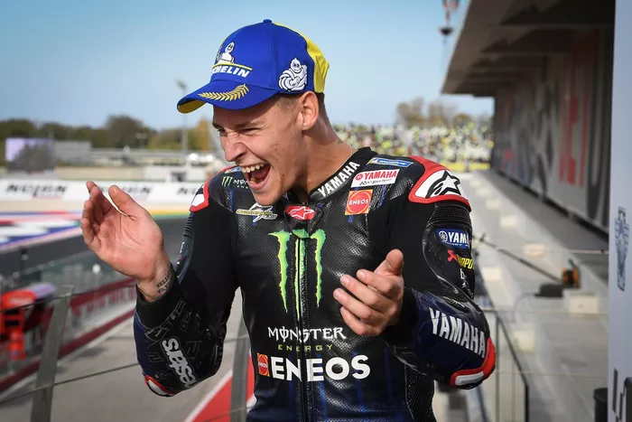 El Campeón del Mundo Fabio Quartararo, Yamaha Factory Racing celebra