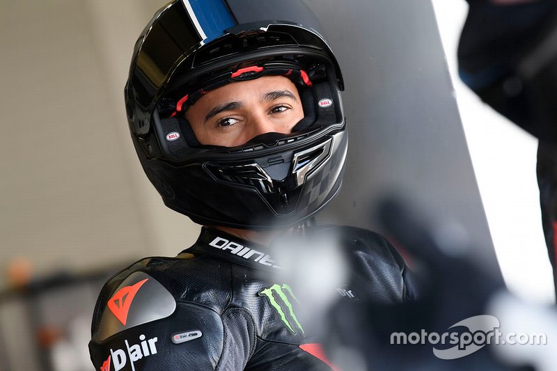Lewis Hamilton test de Yamaha Superbike