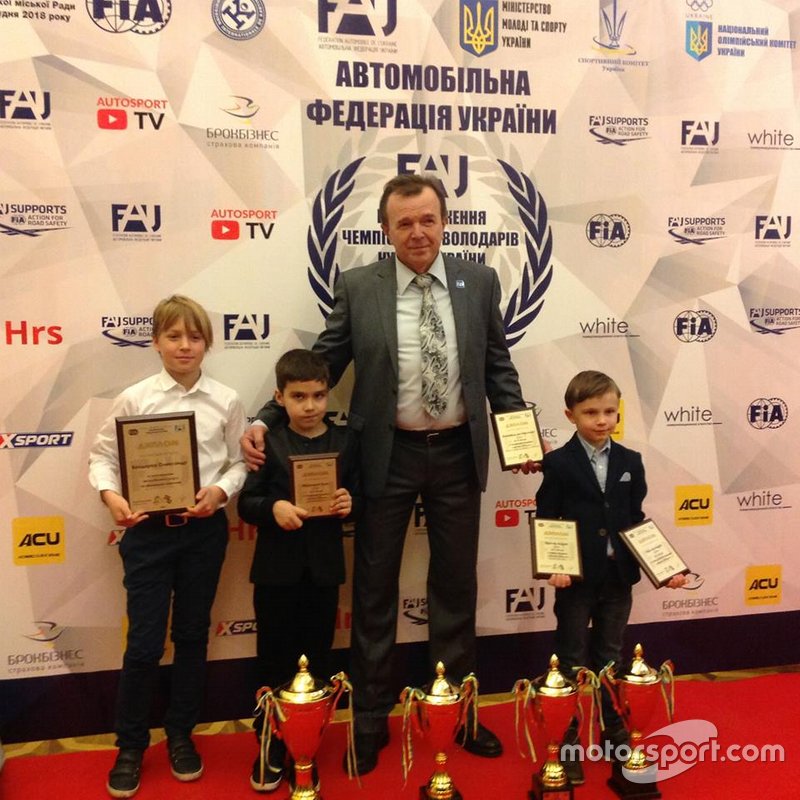 Нагородження учасників Чемпіонату України з картингу
