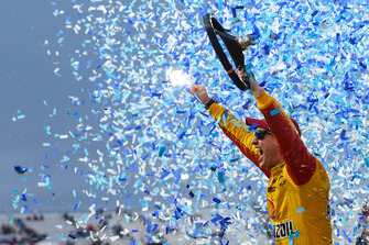 1. Joey Logano, Team Penske, Ford Fusion Shell Pennzoil