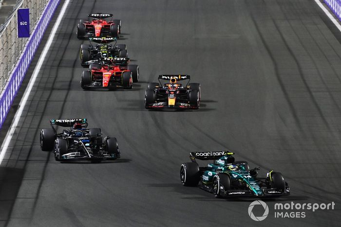 Fernando Alonso, Aston Martin AMR23, George Russell, Mercedes F1 W14, Max Verstappen, Red Bull Racing RB19