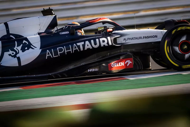 Nyck de Vries, AlphaTauri AT04