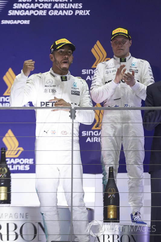 Podium: Race winner Lewis Hamilton, Mercedes AMG F1, third place Valtteri Bottas, Mercedes AMG F1