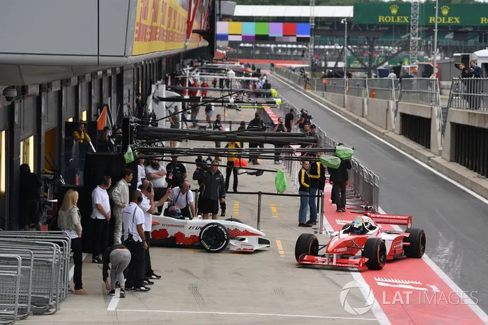 Zsolt Baumgartner, F1 Experiences 2-Seater bestuurder
