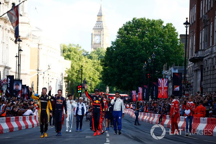 Los pilotos en las calles de Londres