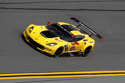 #4 Corvette Racing Chevrolet Corvette C7.R: Oliver Gavin, Tommy Milner, Marcel Fässler