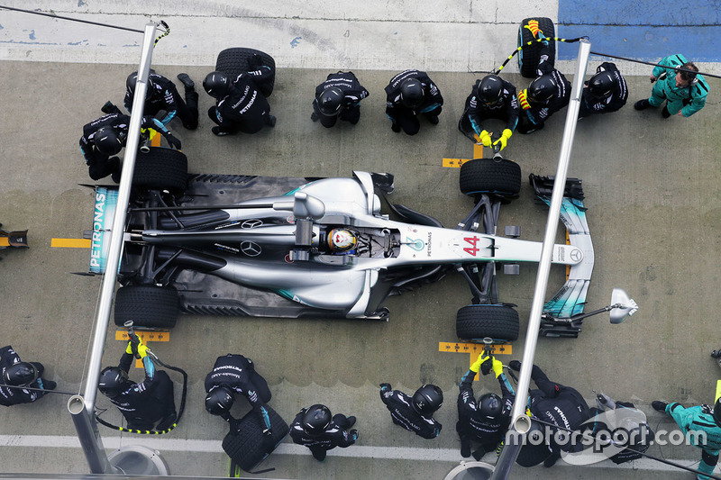 Льюис Хэмилтон, Mercedes AMG F1 W08