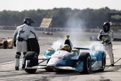 Gabby Chaves, Harding Racing Chevrolet, pit stop