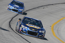 Chase Elliott, Hendrick Motorsports Chevrolet, Dale Earnhardt Jr., Hendrick Motorsports Chevrolet
