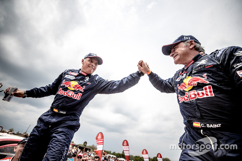Ganador coches Carlos Sainz, Lucas Cruz, Peugeot Sport
