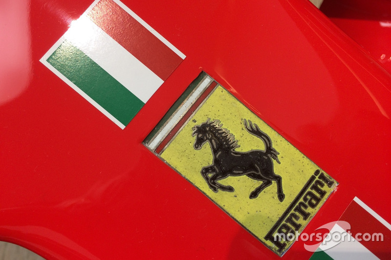 Logo Ferrari sulla SF70H