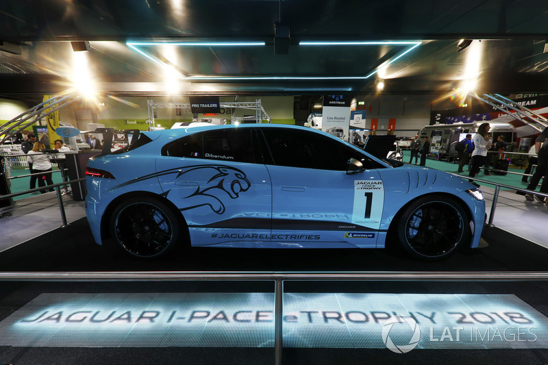 Презентація Jaguar I-Pace eTrophy