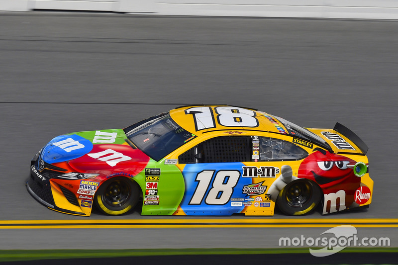 Kyle Busch, Joe Gibbs Racing, M&M's Toyota Camry