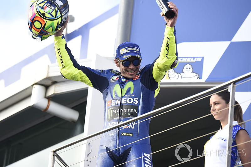 Podium: second place Valentino Rossi, Yamaha Factory Racing