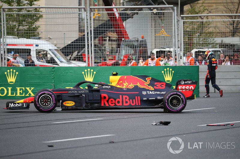 Max Verstappen - Daniel Ricciardo kazası - Red Bull Racing