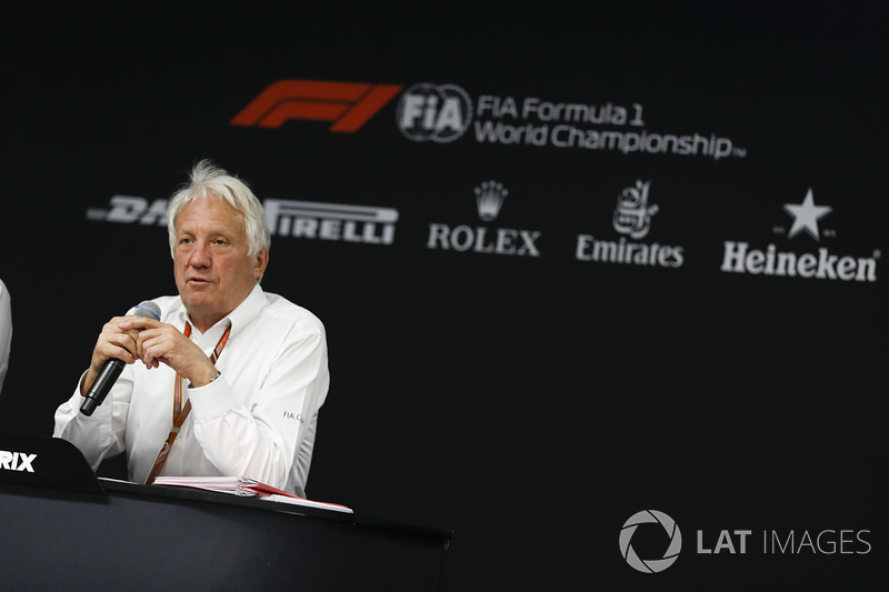 Charlie Whiting, directeur de course, FIA, en conférence de presse