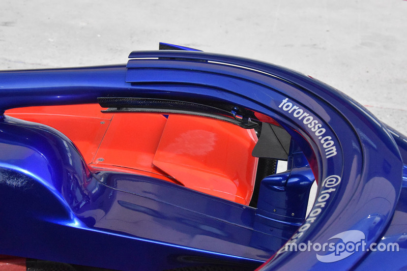 Detalle del Halo del Scuderia Toro Rosso STR13