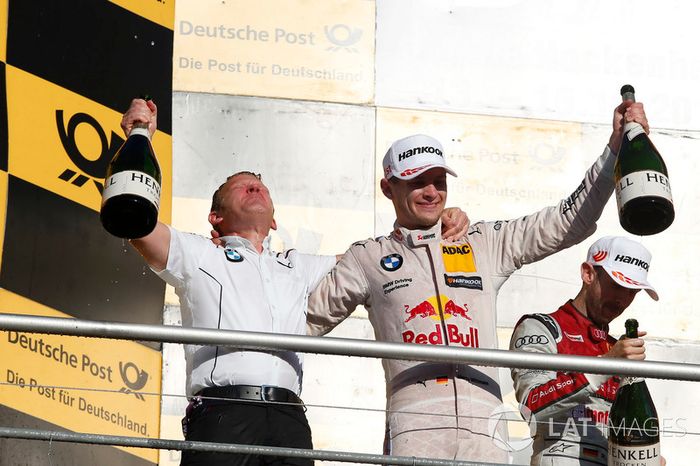 Podium: Marco Wittmann, BMW Team RMG, BMW M4 DTM and Stefan Reinhold, Team principal BMW Team RMG