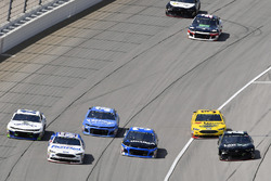 Ricky Stenhouse Jr., Roush Fenway Racing, Ford Fusion Fastenal and Ryan Newman, Richard Childress Racing, Chevrolet Camaro