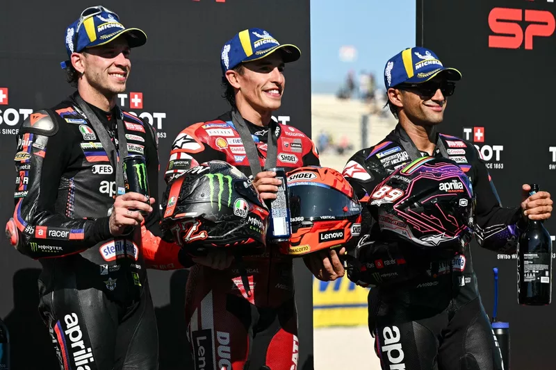 Jorge Martín, Aprilia Racing Team, Marco Bezzecchi, Aprilia Racing, Marc Márquez, Ducati Team