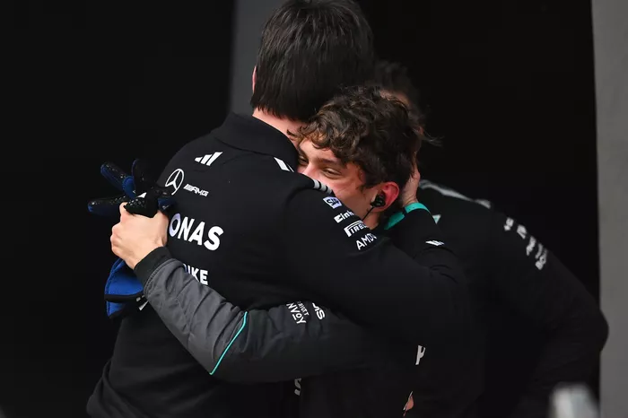 Andrea Kimi Antonelli, Mercedes, Toto Wolff, Mercedes