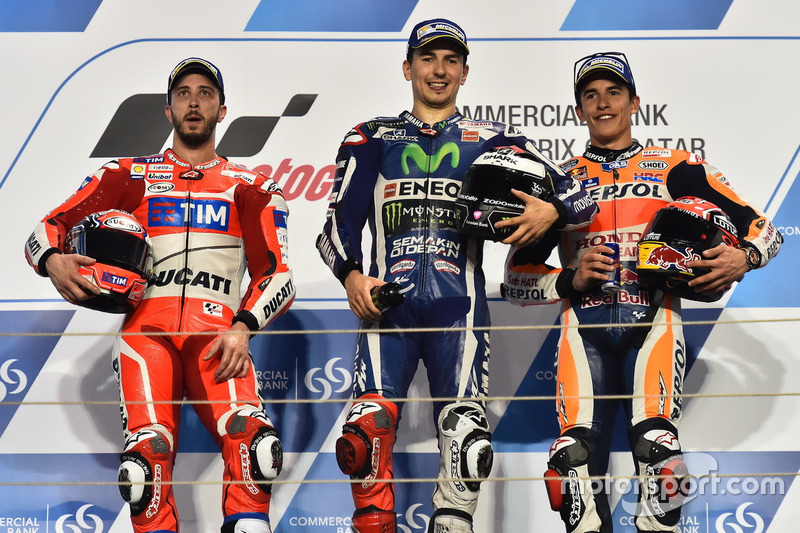 Podio: il vincitore della gara Jorge Lorenzo, Movistar Yamaha MotoGP, Yamaha; secondo Andrea Dovizioso, Ducati Team, Ducati; terzo Marc Marquez, Repsol Honda Team, Honda