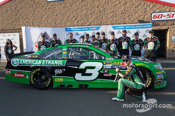 Ganador de la pole Austin Dillon, Richard Childress Racing Chevrolet